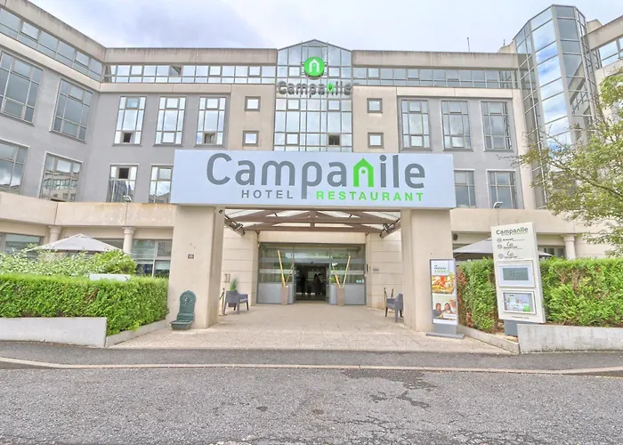 Hotel Campanile Roissy